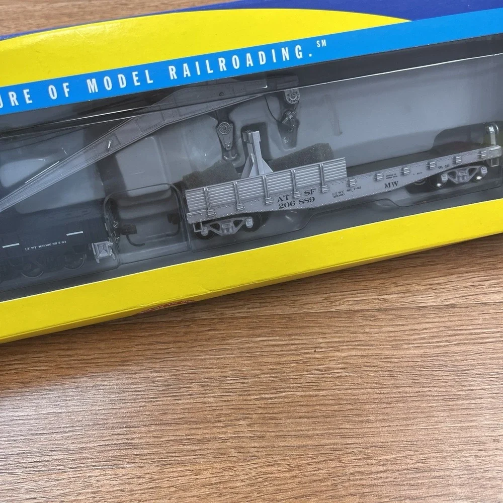 Athearn 7531 HO Santa Fe‎ 200-Ton Crane with Tender Set NEW in Box